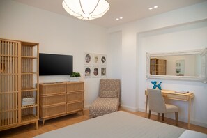 2 chambres, fer et planche à repasser, Wi-Fi gratuit, draps fournis
