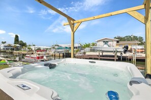 Terrace/patio - Seasons Greetings Sale (Hudson)