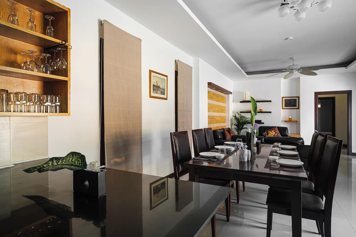 Deluxe-Villa, 3 Schlafzimmer, Poolblick | 3 Schlafzimmer, Verdunkelungsvorhänge, Bügeleisen/Bügelbrett