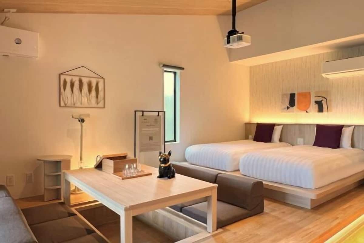 1 bedroom, individually furnished, free WiFi, bed sheets