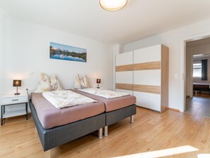 4 bedrooms, Internet