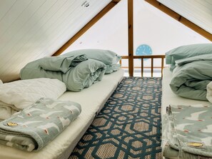 2 bedrooms