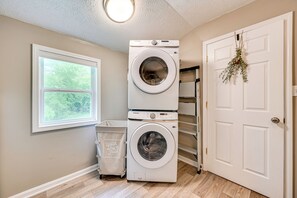 Interior - Walk to Dtwn Greensburg: Charming Unit w/ Deck! (Greensburg)