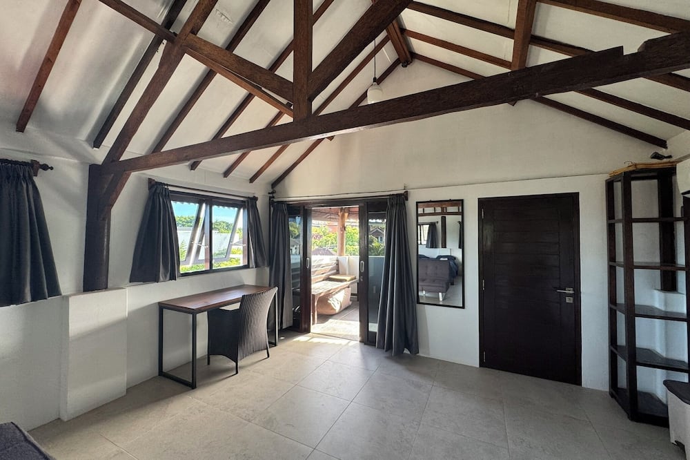 Surf Bali Villa