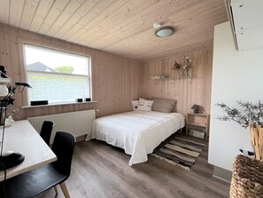 5 bedrooms, internet