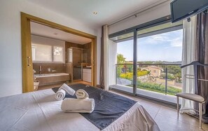 4 habitaciones y wifi gratis 