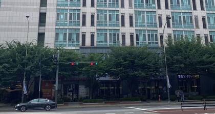 Apartment in Seoul, great location, close to tourist attractions, Wi-Fi