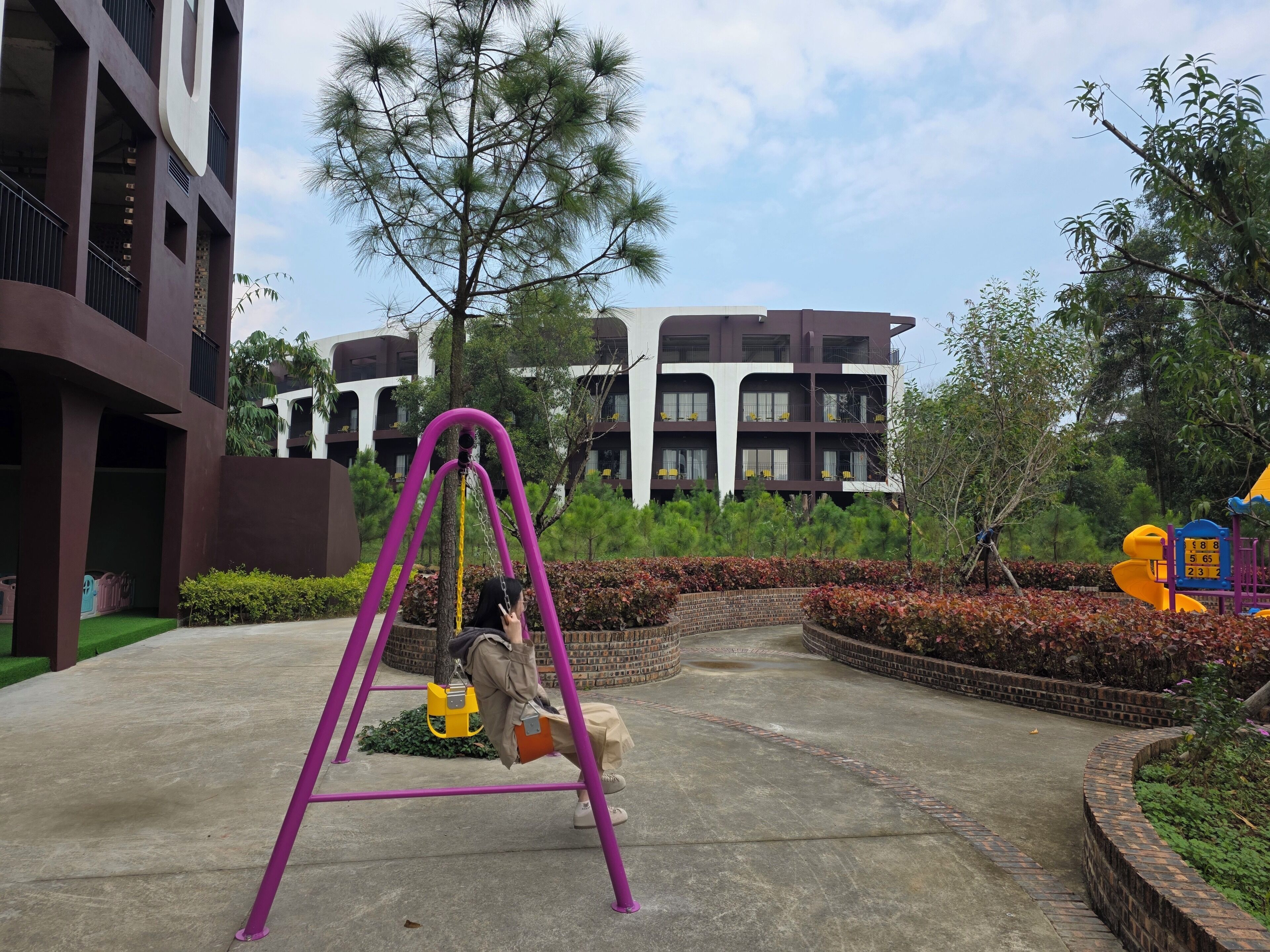 Kawasan main kanak-kanak – terbuka