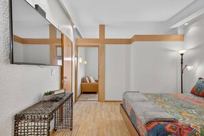1 chambre, fer et planche à repasser, Wi-Fi gratuit, draps fournis