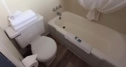 Blueway Inn and Suites El Dorado