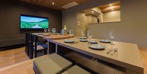 In-room dining - Rakuten STAY VILLA Hakone Togendai (Hakone)