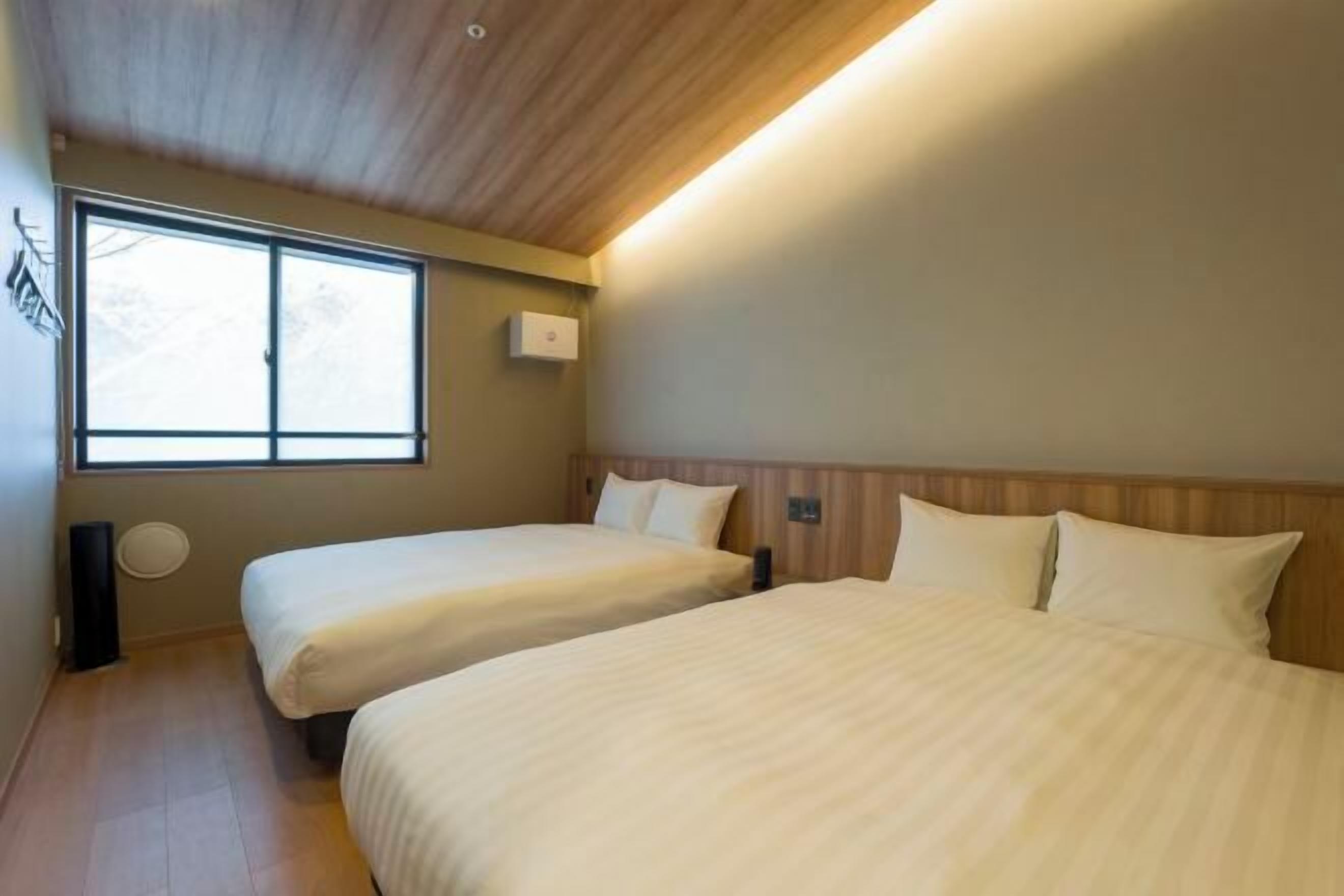 Décoration personnalisée, bureau, Wi-Fi gratuit, draps fournis