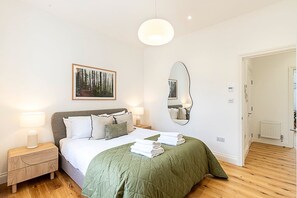 1 Schlafzimmer, Bügeleisen/Bügelbrett, Internetzugang, Bettwäsche