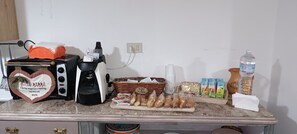 Interior - At 50 mt from the center of Corleone cozy facility with free bike shelter (Corleone)