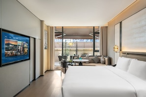 Romantic Double Room, 1 King Bed, Non Smoking, Garden View | Premium bedding, memory foam beds, minibar, desk - Shanghai Hongqiao Heyitang Hotel (Shanghai)