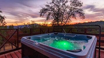 Idromassaggio all'aperto