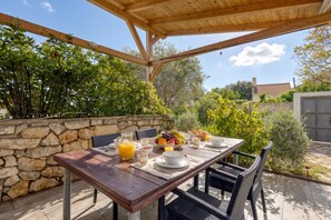 Family Apartment, 2 Bedrooms, Terrace (Casa Lussingrande Island Retreat with) | Outdoor dining - Casa Lussingrande Island Retreat With Terrace (Mali Losinj)