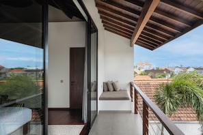 Deluxe Villa, 2 Bedrooms, Balcony, Pool View | Balcony