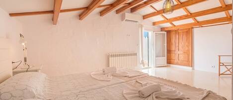 4 Schlafzimmer, kostenloses WLAN, Bettwäsche