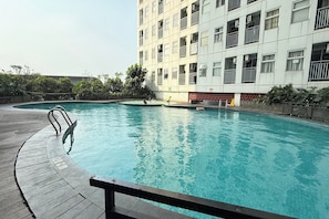 10 outdoor pools - Serpong Garden NATURE INN (Cisauk)
