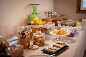 Desayuno continental incluido todos los días