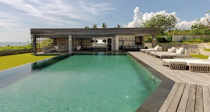Beachfront 5BR Canggu Villa: Beach Club, Fully staffed, Chef & Driver-EARLY BIRD