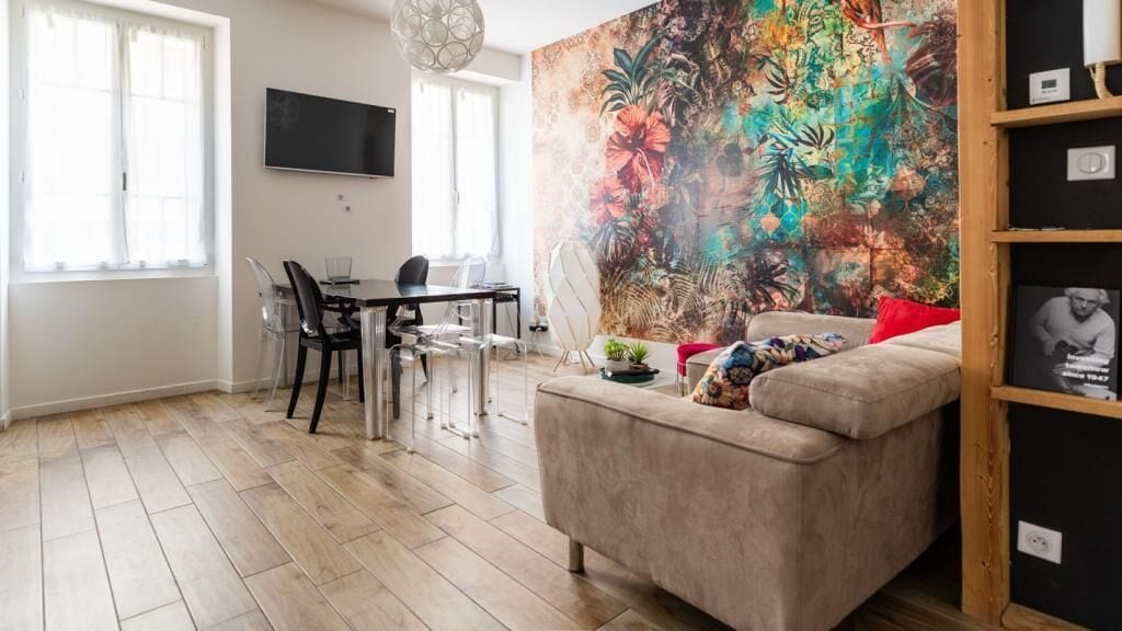 Télévision, espaces bureaux