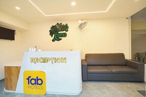 Reception - FabHotel Airport Stay Inn - Near Kempegowda Airport (Bangalore)