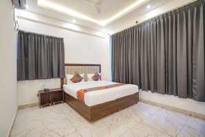 Lakens van Egyptisch katoen, luxe beddengoed, een kluis op de kamer