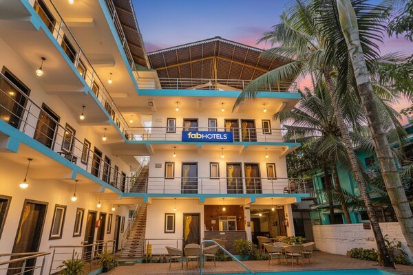 Fabhotel Palm Inn Resort - Maharashtra