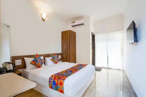 Premium Room | Egyptian cotton sheets, premium bedding, in-room safe, free WiFi - FabHotel Luminous Beach Resort (Morjim)