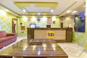 Reception - Fabhotel Nakshatra Palace (Haridwar)