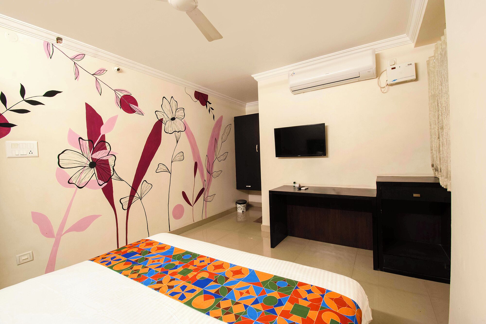 Photo - FabHotel Eden Stay - Nr US Consulate General Hyderabad