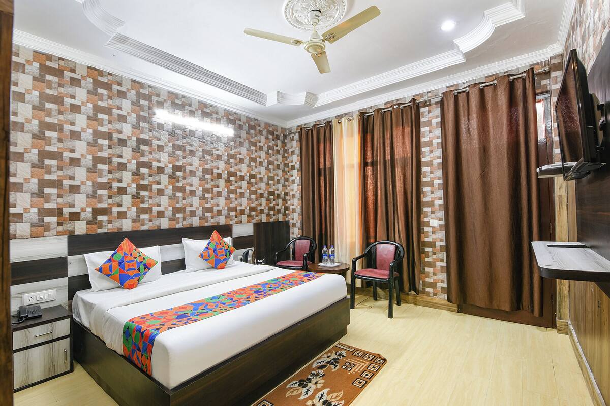 Deluxe Room | Egyptian cotton sheets, premium bedding, in-room safe, free WiFi