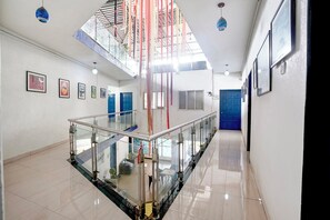 Lobby - Fabhotel Mazzo Residency (Nagaon)