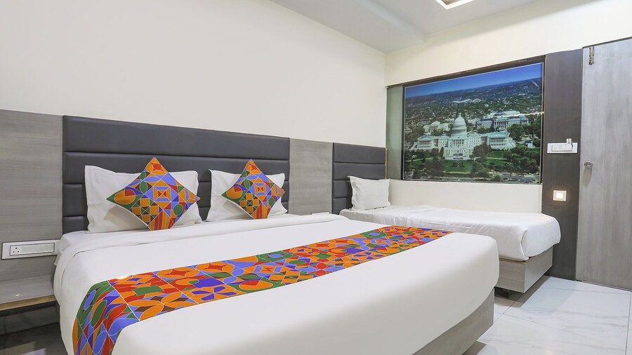 FabHotel S.S - Opp. Vishwakarma Engineering College