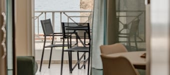 Wave Seaside Apartment