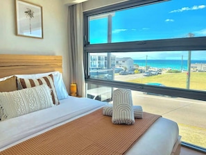 2 bedrooms, iron/ironing board, travel crib, free WiFi