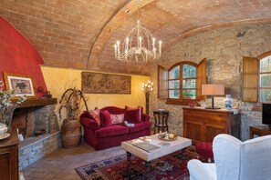 Maison, patio, vue jardin | Coin séjour