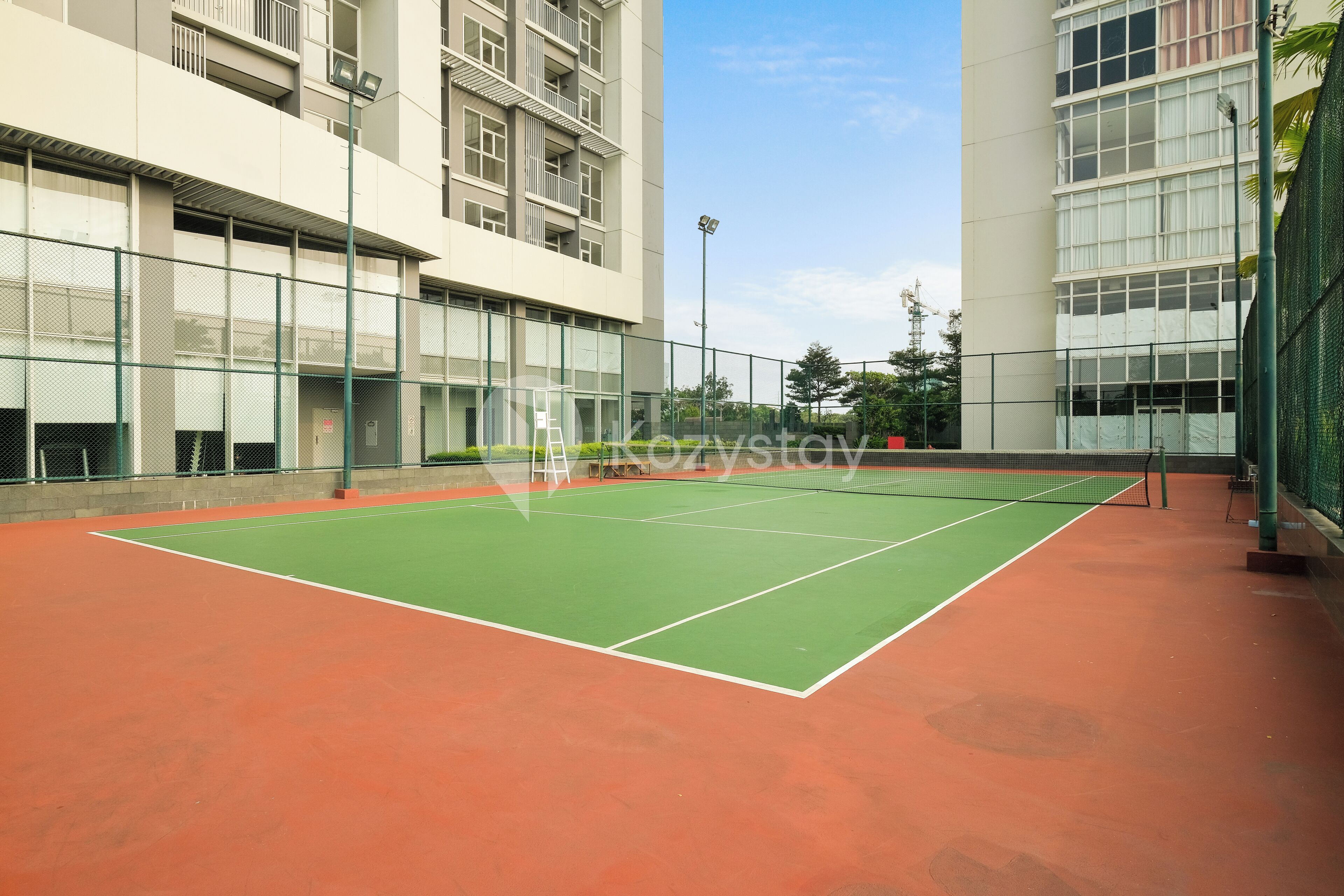 Lapangan tenis