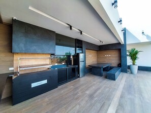 Microwave, oven, stovetop