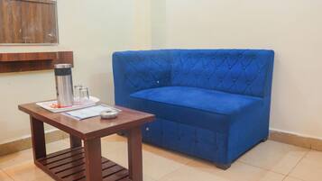 Executive Room, City View | Egyptian cotton sheets, premium bedding, memory foam beds, desk