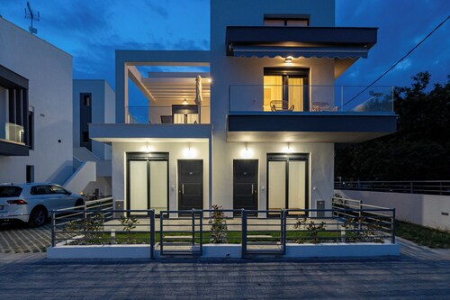 Danai & Palm Residential Complex-Two Bedroom Loft