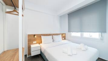 2 bedrooms, iron/ironing board, free WiFi