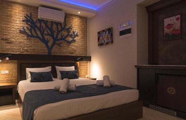 2 bedrooms, Internet, bed sheets - Kappa Rooms Boutique Hotel (Nea Kallikratia)