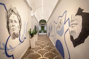 Interior entrance - Garden Palace (Rome)