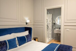 Dobbeltrom – superior | Minibar, safe på rommet, skrivebord og lydisolert