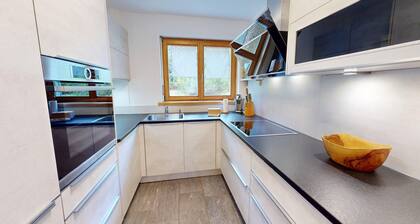 Renovated, beautiful holiday apartment on the 1st floor with a fantastic view.