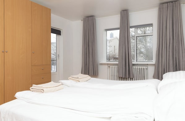 House, 4 Bedrooms