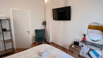 1 bedroom, iron/ironing board, WiFi, bed sheets